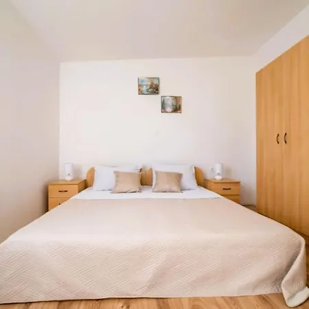 Quiet Cozy With Pool Apartment Kastel Sucurac